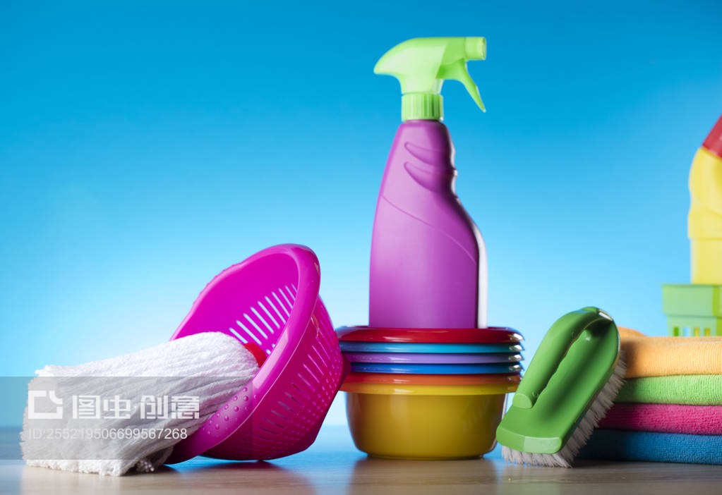 清潔產(chǎn)品與美發(fā)用品 呵護(hù)家居與秀發(fā)的完美搭檔